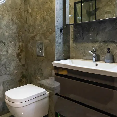 Luxury Ruby Apartment Split