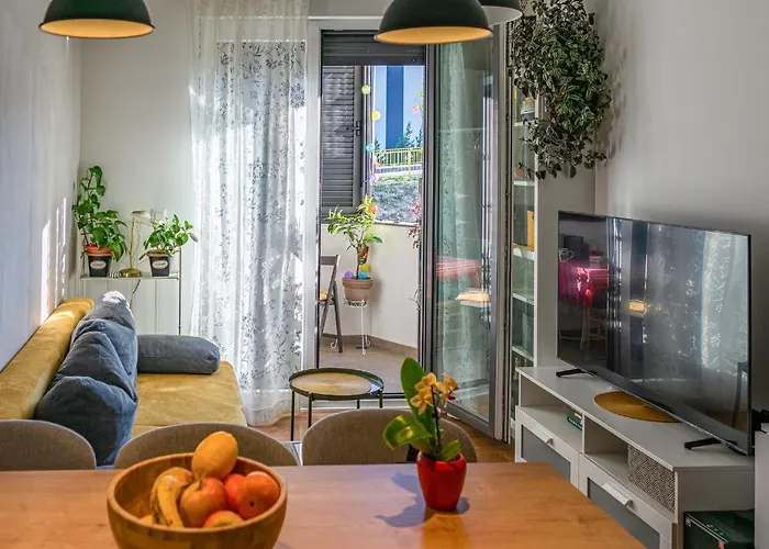 Luxury Ruby Διαμέρισμα *